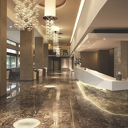 Radisson Blu Majestic